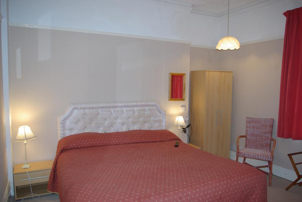 Menai Bank Hotel Caernarfon Kamer foto