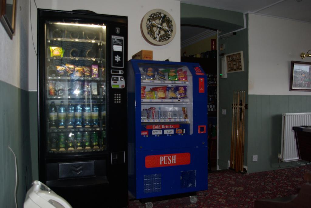 Menai Bank Hotel Caernarfon Buitenkant foto