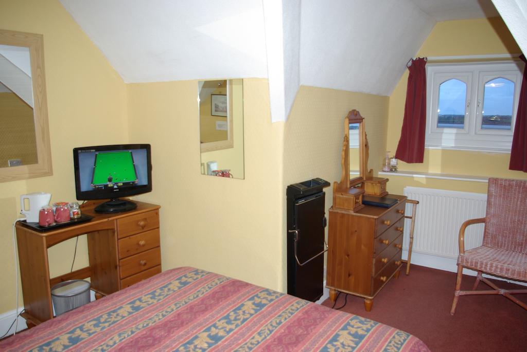 Menai Bank Hotel Caernarfon Kamer foto