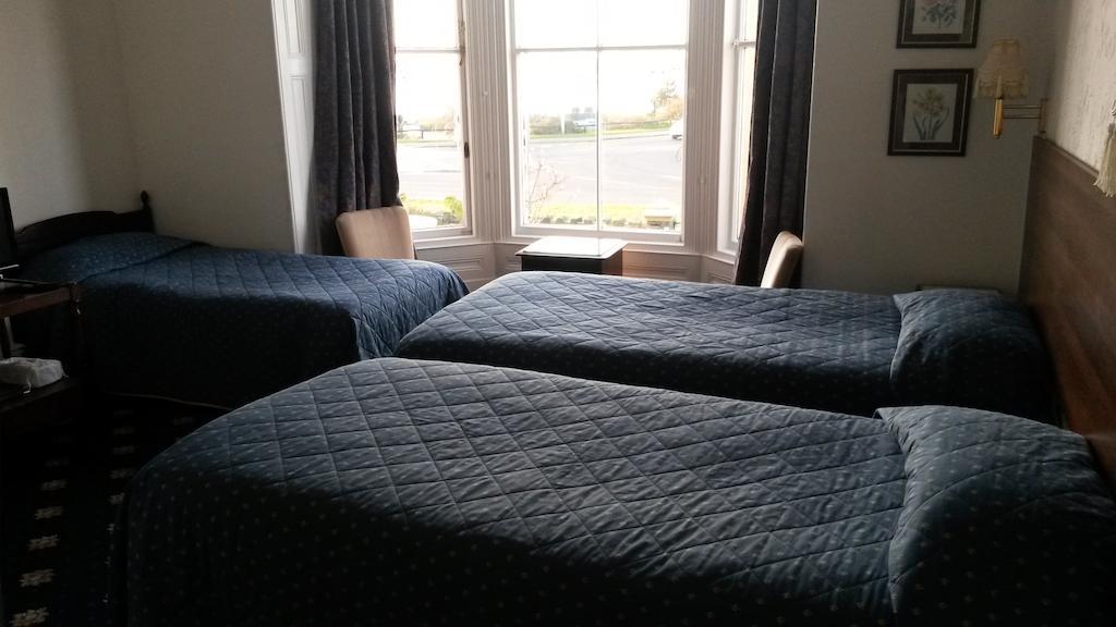 Menai Bank Hotel Caernarfon Kamer foto