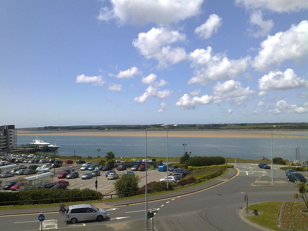 Menai Bank Hotel Caernarfon Kamer foto