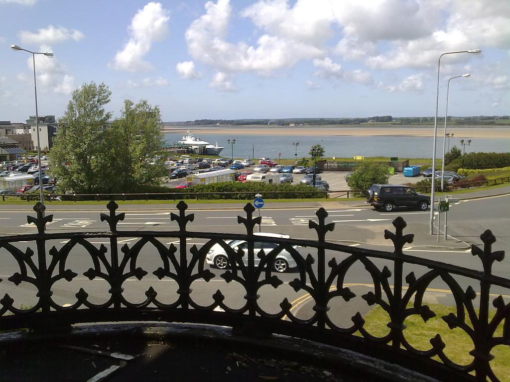 Menai Bank Hotel Caernarfon Kamer foto